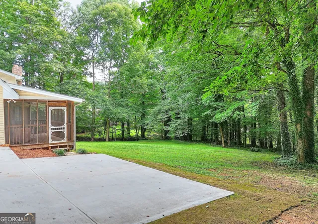 Photo 4 of Single family home for sale at 66 SW Lockring Dr, Lilburn, GA 30047 | MLS# 10815142 | Listing updated on 2026-09-27
