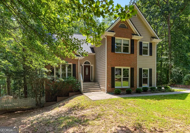 Photo 1 of Sale Pending at 151 Brookstone Park, Newnan, GA 30265 | MLS# 10680453 | Listing updated on 2026-02-09