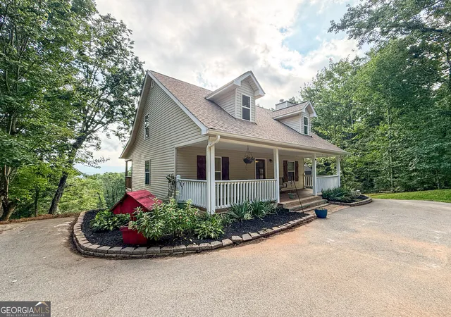 3rd image of 1947 Ivy Mountain Rd, Clarkesville, GA 30523 | MLS# 10829156