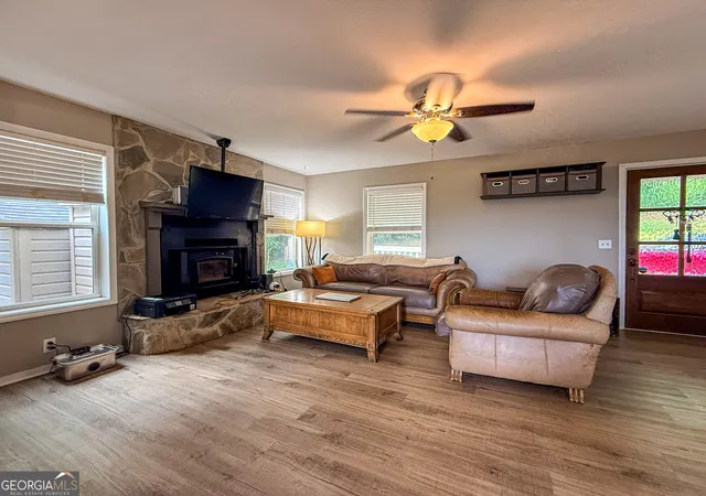 4th image of 1947 Ivy Mountain Rd, Clarkesville, GA 30523 | MLS# 10829156