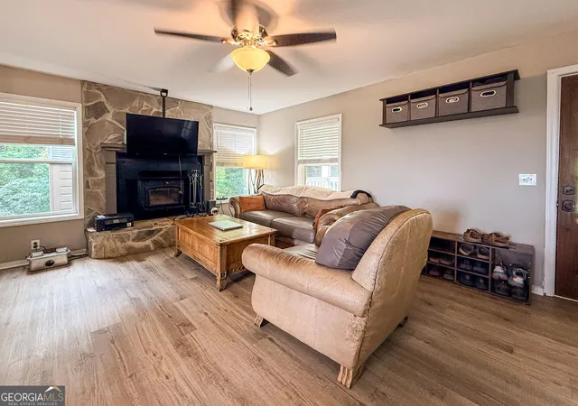 5th image of 1947 Ivy Mountain Rd, Clarkesville, GA 30523 | MLS# 10829156