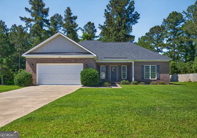 Photo 1 of Sale Pending at 214 Dewpoint Dr, Statesboro, GA 30458 | MLS# 10777915 | Listing updated on 2026-09-20