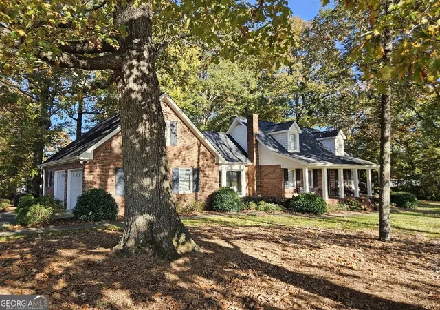 2nd image of 1234 Se Sunset Dr, Winder, GA 30680 | MLS# 10831359