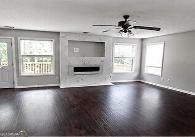3rd image of 981 Charles Hall Dr, Dacula, GA 30019 | MLS# 10823465