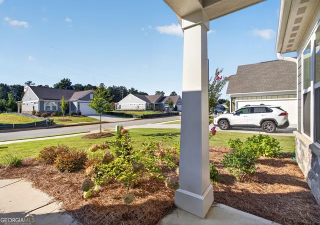 Photo 4 of Single family home for sale at 123 Laurel Farms Ln, Dallas, GA 30157 | MLS# 10834483 | Listing updated on 2026-09-15