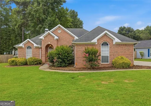 1st image of 149 Brookhaven Ln, Mcdonough, GA 30253 | MLS# 10824561