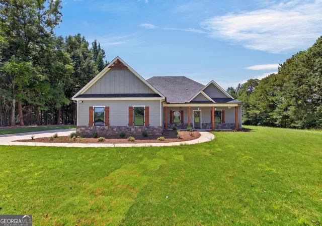 Photo 3 of Single family home for sale at 1960 North Hwy 100, Waco, GA 30182 | MLS# 10829002 | Listing updated on 2026-10-08