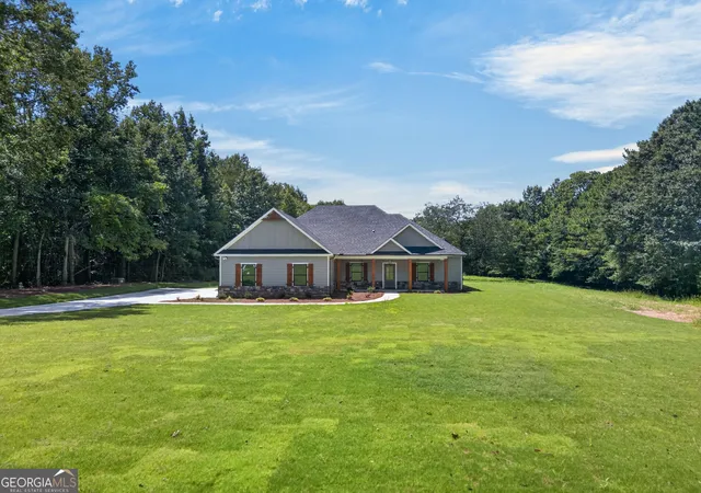 Photo 3 of Sale Pending at 1960 North Hwy 100, Waco, GA 30182 | MLS# 10829002 | Listing updated on 2026-10-18