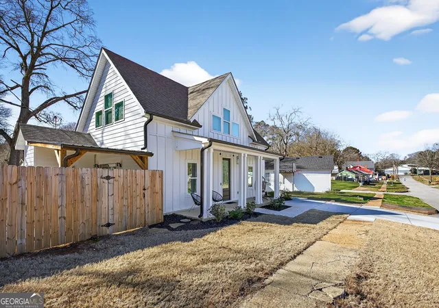 4th image of 201 Marshall Ave, Hogansville, GA 30230 | MLS# 10818923