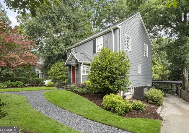 35th image of 460 Brentwood Dr Ne, Atlanta, GA 30305 | MLS# 10816793