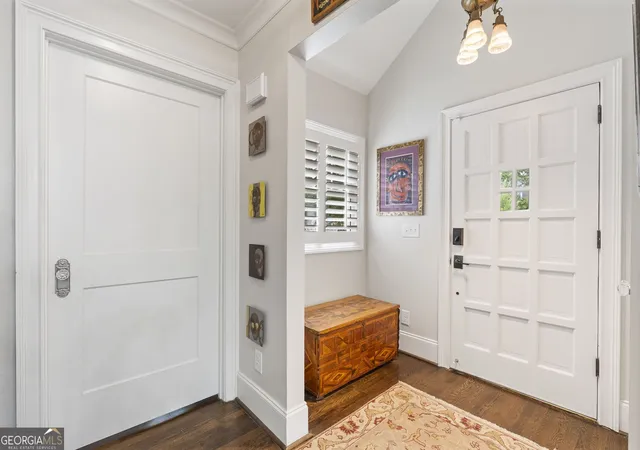 3rd image of 460 Brentwood Dr Ne, Atlanta, GA 30305 | MLS# 10816793