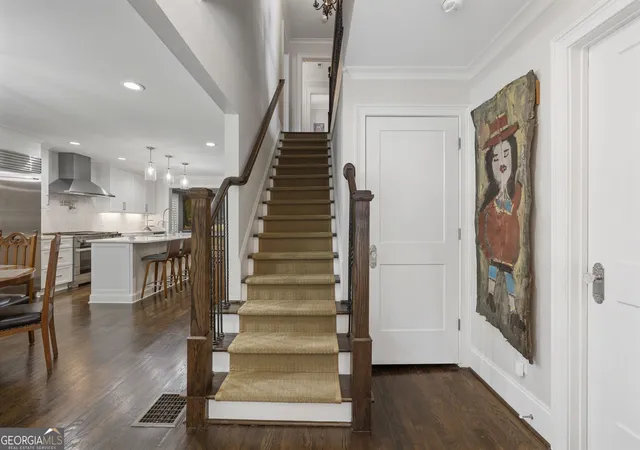 4th image of 460 Brentwood Dr Ne, Atlanta, GA 30305 | MLS# 10816793