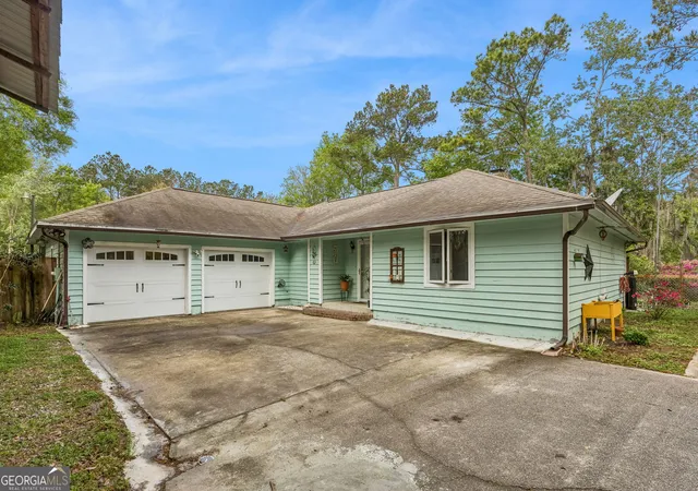Homes for sale in Kingsland, GA | 1840 Scrubby Bluff Rd, Kingsland, GA 31548 | MLS# 10721056