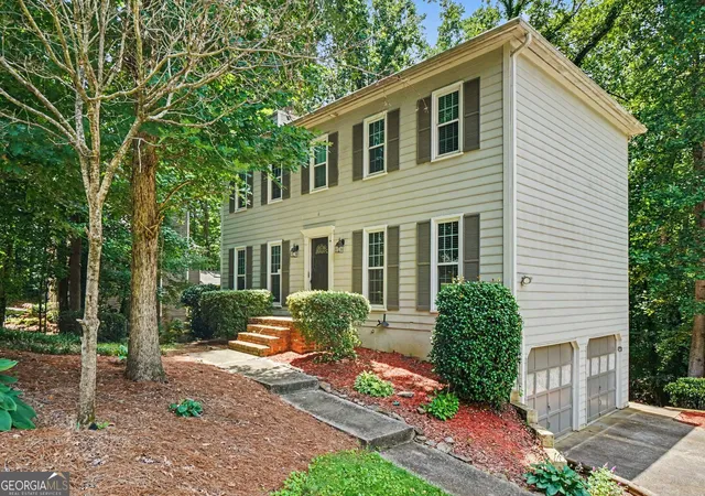 2nd image of 30 Flint Ridge Dr Se, Mableton, GA 30126 | MLS# 10795301