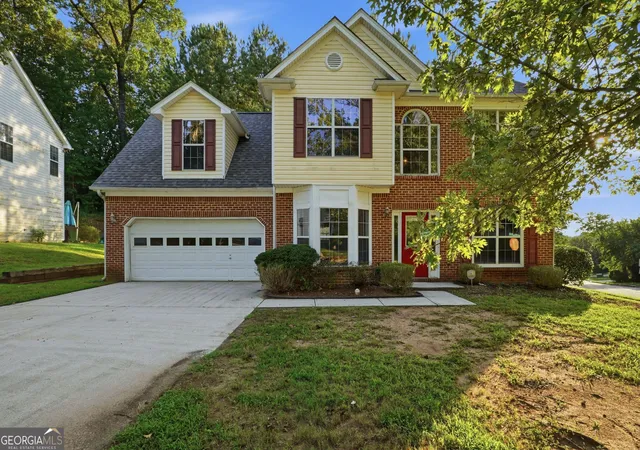 Photo 1 of Sale Pending at 2470 Miller Oaks Cir, Decatur, GA 30035 | MLS# 10831138 | Listing updated on 2026-09-16