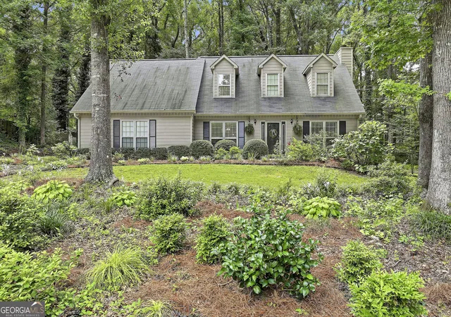 1st image of 110 Greenbriar Trl, Lagrange, GA 30241 | MLS# 10810798