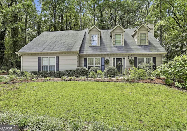 3rd image of 110 Greenbriar Trl, Lagrange, GA 30241 | MLS# 10810798