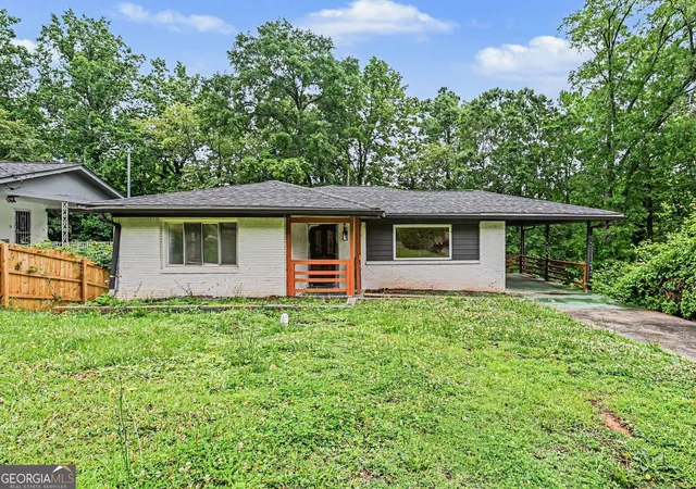 Photo 2 of Single family home for sale at 186 Arcadia Cir NW, Atlanta, GA 30314 | MLS# 10768765 | Listing updated on 2026-09-03