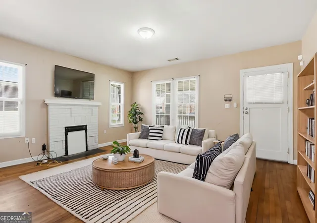 4th image of 1691 Evans Dr Sw, Atlanta, GA 30310 | MLS# 10718509
