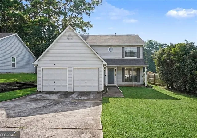 Photo 2 of Single family home for sale at 2809 Mill Lake Wy, Morrow, GA 30260 | MLS# 10826546 | Listing updated on 2026-08-28