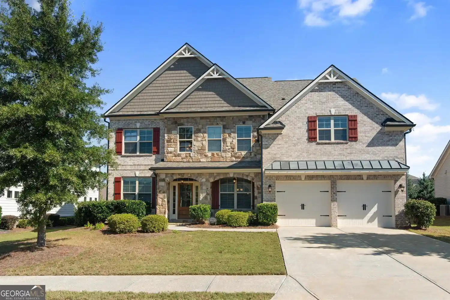 Photo 1 of Single family home for sale at 4450 Ivanhoe Walk, Cumming, GA 30040 | MLS# 10872680 | Listing updated on 2026-10-28