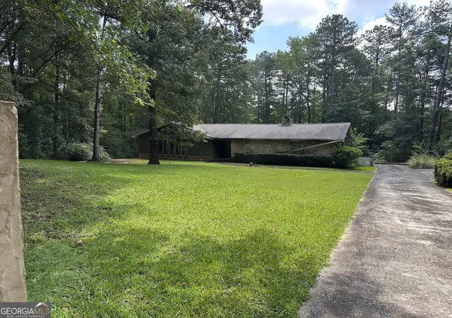 2nd image of 4520 Thompson Rd, Atlanta, GA 30349 | MLS# 10803334
