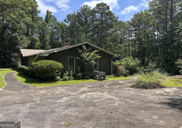 5th image of 4520 Thompson Rd, Atlanta, GA 30349 | MLS# 10803334