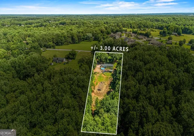 Photo 4 of Single family home for sale at 3880 Tanners Ml Rd, Gainesville, GA 30507 | MLS# 10792628 | Listing updated on 2026-07-18