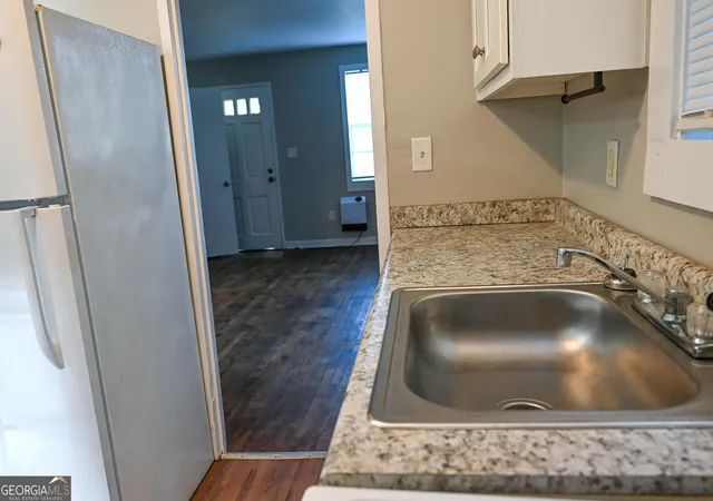 Photo 3 of Multi family home for sale at 2413 Knox Dr, Valdosta, GA 31602 | MLS# 10834241 | Listing updated on 2026-10-09