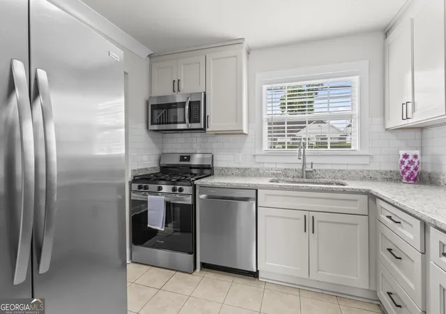 4th image of 5621 Kingsport Dr Ne, Sandy Springs, GA 30342 | MLS# 10769969