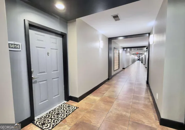 Photo 2 of Condo for sale at 390 17Th St Nw #5014, Atlanta, GA 30363 | MLS# 10824601 | Listing updated on 2026-09-23