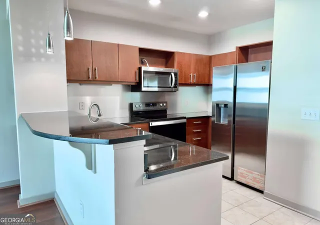 Photo 4 of Condo for sale at 390 17Th St Nw #5014, Atlanta, GA 30363 | MLS# 10824601 | Listing updated on 2026-09-23