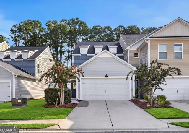Photo 3 of Townhouse for sale at 108 Bellasera Wy, Richmond Hill, GA 31324 | MLS# 10834317 | Listing updated on 2026-09-10