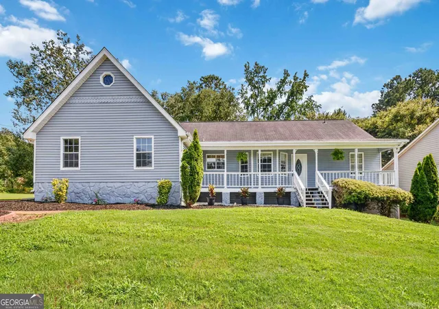 Single family home for sale at 503 Horseshoe Cir, Stockbridge, GA 30281 | MLS# 10812934