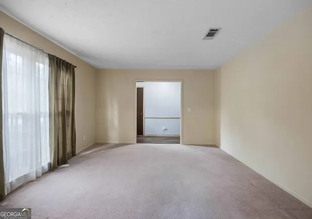Photo 4 of Single family home for sale at 5106 Willowbrook Dr, Columbus, GA 31909 | MLS# 10819055 | Listing updated on 2026-09-28