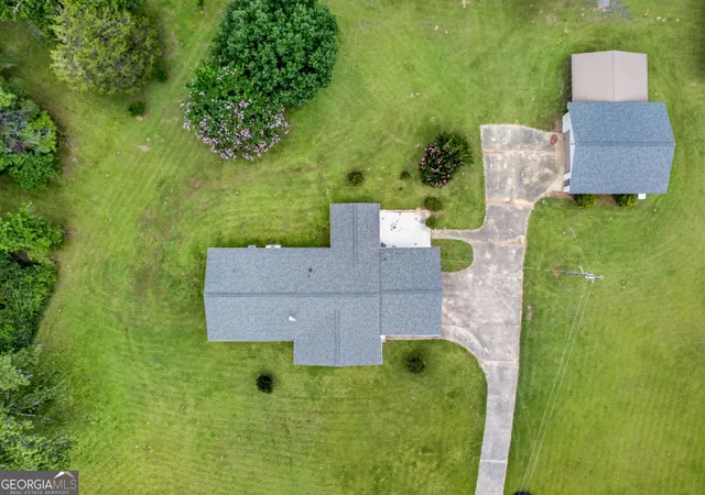 5th image of 265 Aaron Young Rd, Newnan, GA 30263 | MLS# 10811097