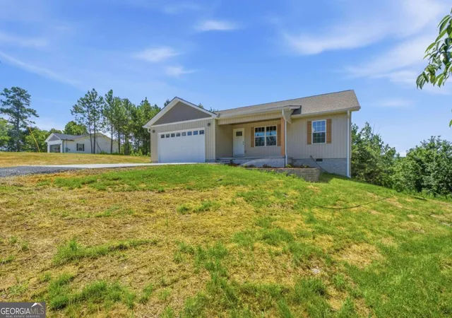 Photo 4 of Single family home for sale at 818 Joe Robertson Rd, Rocky Face, GA 30740 | MLS# 10811310 | Listing updated on 2026-08-17