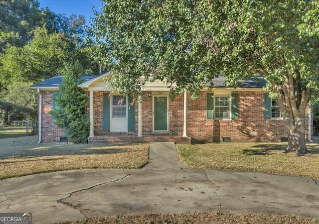 1st image of 211 Palomino Ln, Warner Robins, GA 31088 | MLS# 10640980