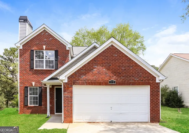 1st image of 372 Jasmine Dr, Locust Grove, GA 30248 | MLS# 10816593