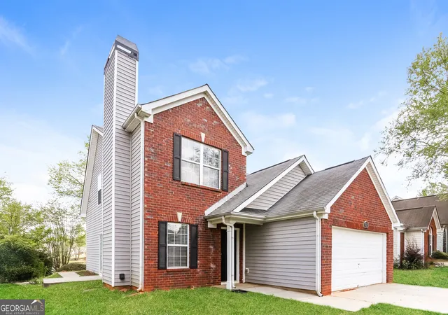 2nd image of 372 Jasmine Dr, Locust Grove, GA 30248 | MLS# 10816593