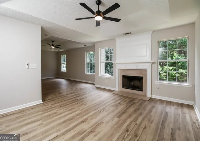 Photo 2 of Single family home for sale at 2527 Plymouth Wy Se, Conyers, GA 30013 | MLS# 10812947 | Listing updated on 2026-09-19