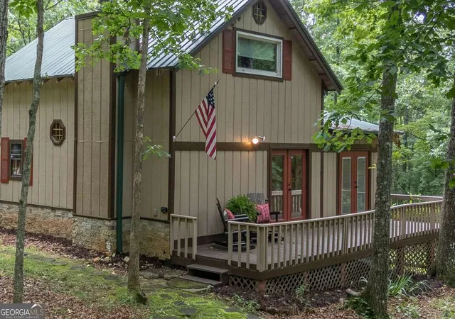 1st image of 132 Silver Dollar Ln, Young Harris, GA 30582 | MLS# 10795975