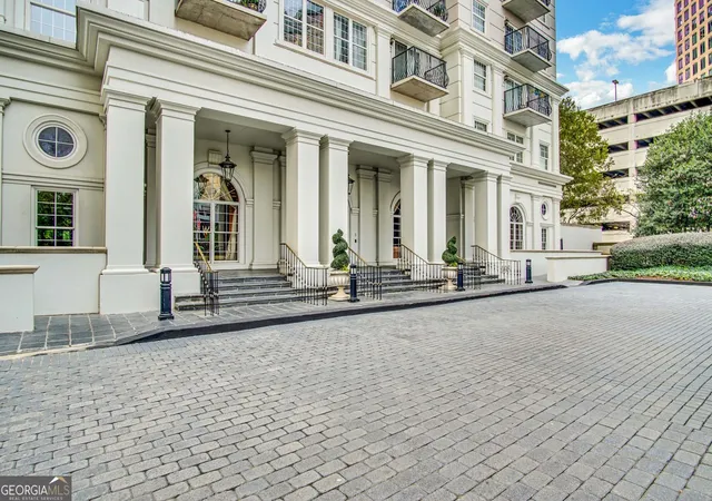 Photo 2 of Condo for sale at 195 14th Street Ne #904, Atlanta, GA 30309 | MLS# 10828063 | Listing updated on 2026-10-02