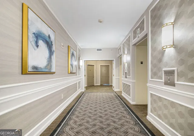 Photo 4 of Condo for sale at 195 14th Street NE #904, Atlanta, GA 30309 | MLS# 10828063 | Listing updated on 2026-10-02