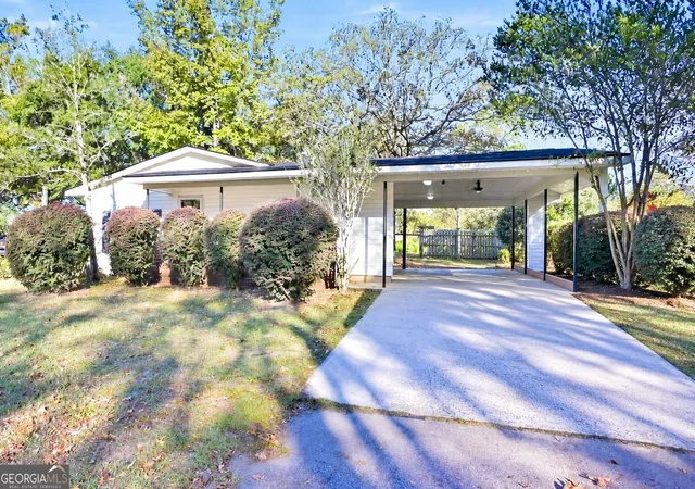 Photo 1 of Single family home for sale at 140 Watson St #727, Hawkinsville, GA 31036 | MLS# 10880658 | Listing updated on 2026-10-28