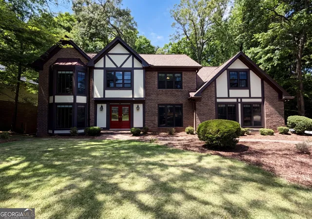 1st image of 2360 Kimbrough Ct, Sandy Springs, GA 30350 | MLS# 10759072