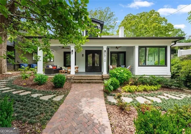 Photo 2 of Single family home for sale at 810 Vedado Way, Atlanta, GA 30308 | MLS# 10795819 | Listing updated on 2026-08-20