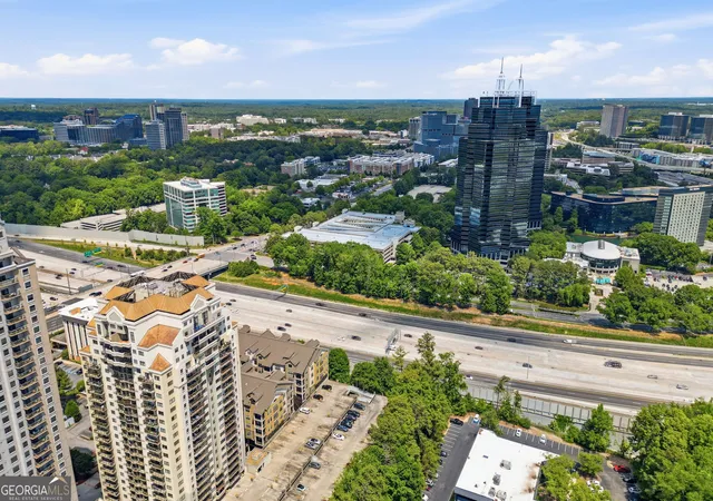 2nd image of 799 Hammond Dr, Atlanta, GA 30328