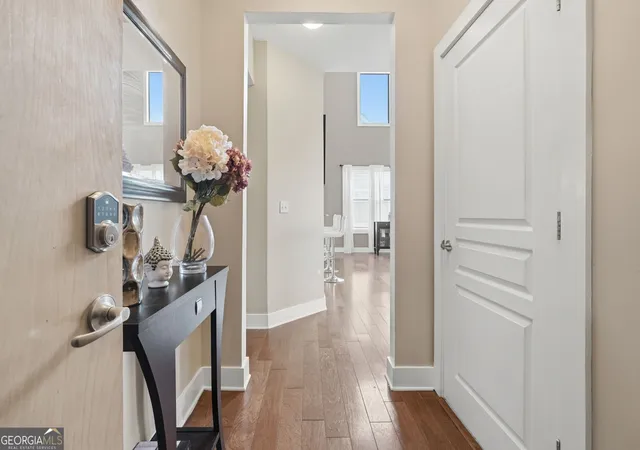 3rd image of 799 Hammond Dr #402, Atlanta, GA 30328 | MLS# 10773726