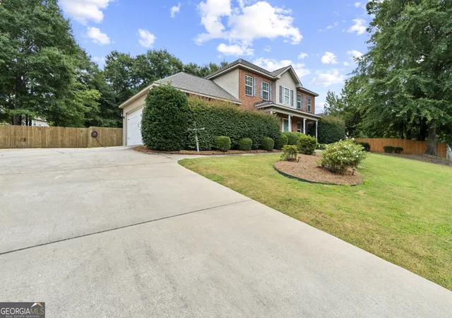Homes for sale in Bonaire, GA | 222 Olde Hickory Cir, Bonaire, GA 31005 | MLS# 10802151